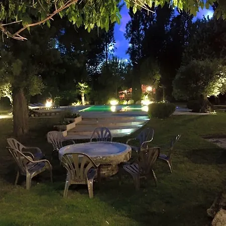 Oda ve Kahvaltı Le Domaine De Charlyne Saint-Andre-de-Corcy