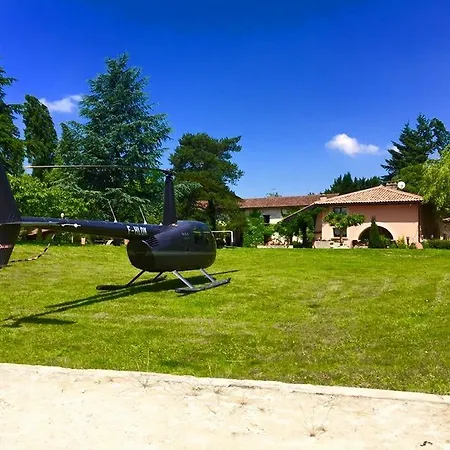 Oda ve Kahvaltı Le Domaine De Charlyne 3*