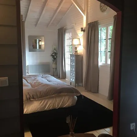 Le Domaine De Charlyne