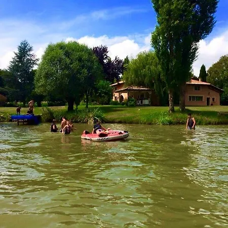 Panzió Le Domaine De Charlyne