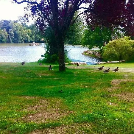 Panzió Le Domaine De Charlyne Saint-Andre-de-Corcy