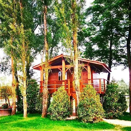 Panzió Le Domaine De Charlyne