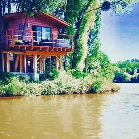 Le Domaine De Charlyne Panzió 3*